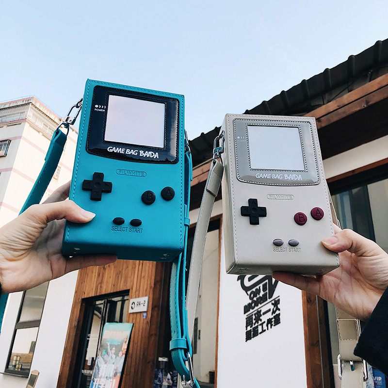 Borsa a tracolla mini a forma  - Retro Gaming Nostalgia recensione e prezzo