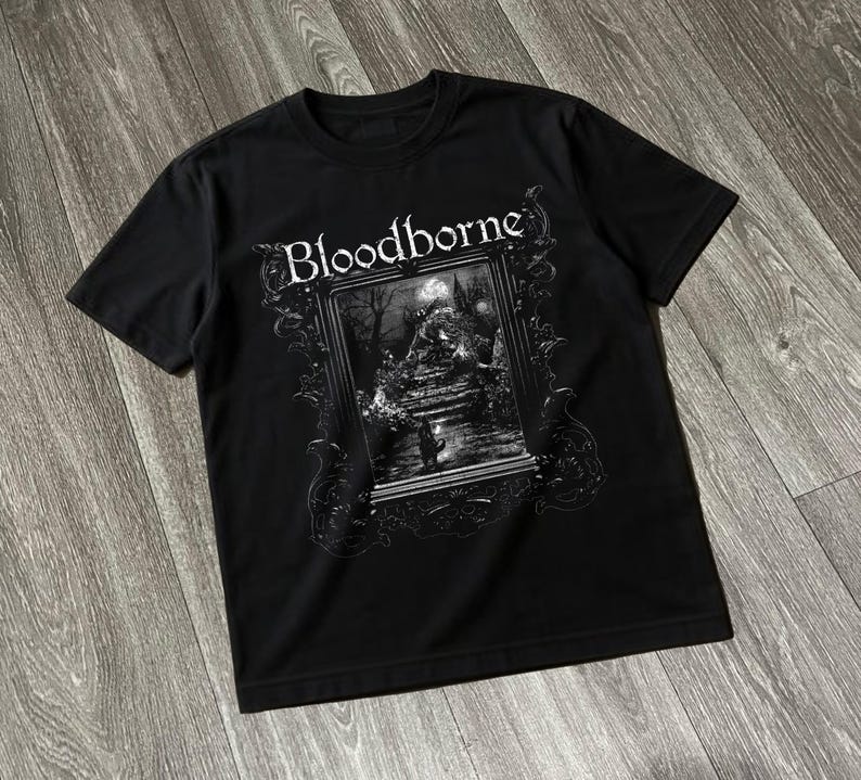 T-shirt da Gaming Bloodborne D - Retro Gaming T Shirt recensione e prezzo
