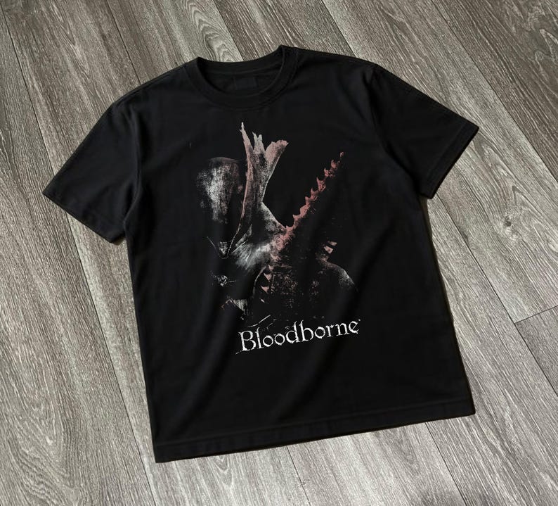 T-shirt da Gaming Bloodborne D - Retro Gaming T Shirt recensione e prezzo